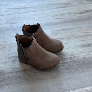 Toddler girl boots